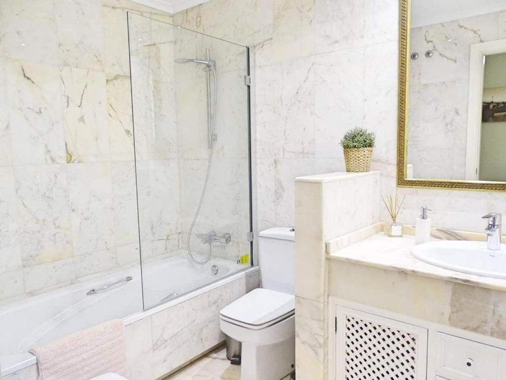 Beyourself By Sevillaluxurysuites エクステリア 写真
